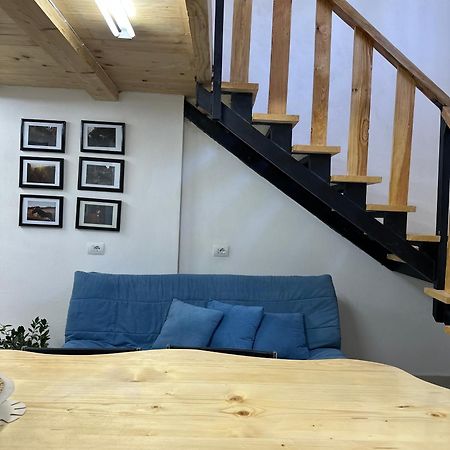 My Wooden Apartments Тирана Екстериор снимка