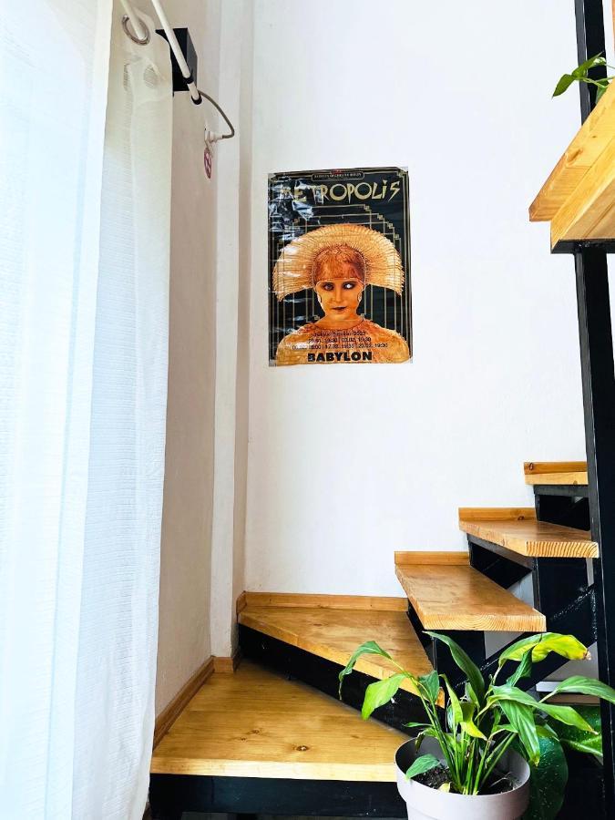My Wooden Apartments Тирана Екстериор снимка