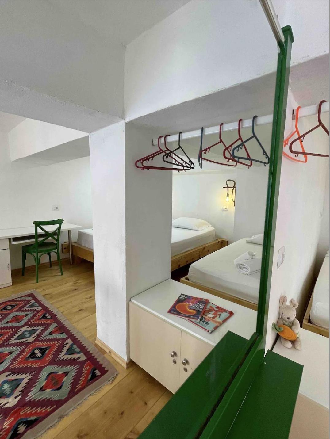 My Wooden Apartments Тирана Екстериор снимка