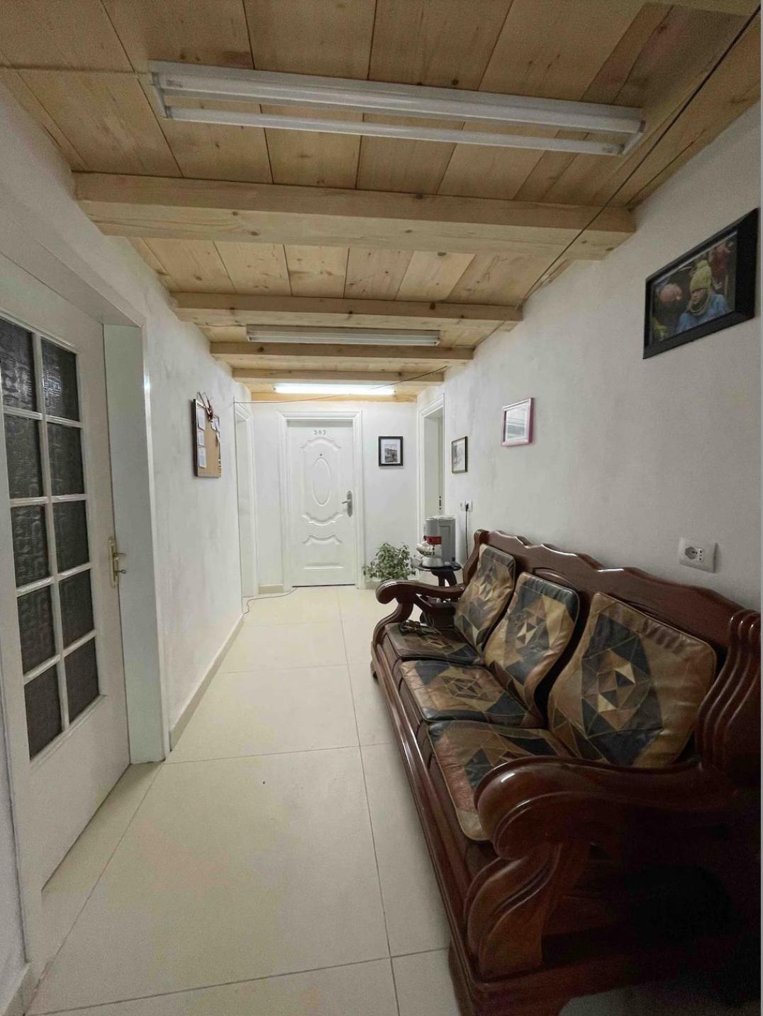 My Wooden Apartments Тирана Екстериор снимка
