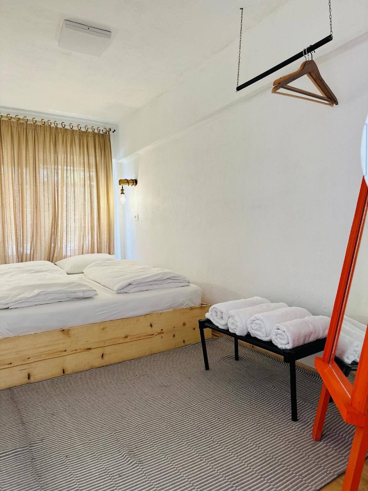 My Wooden Apartments Тирана Екстериор снимка
