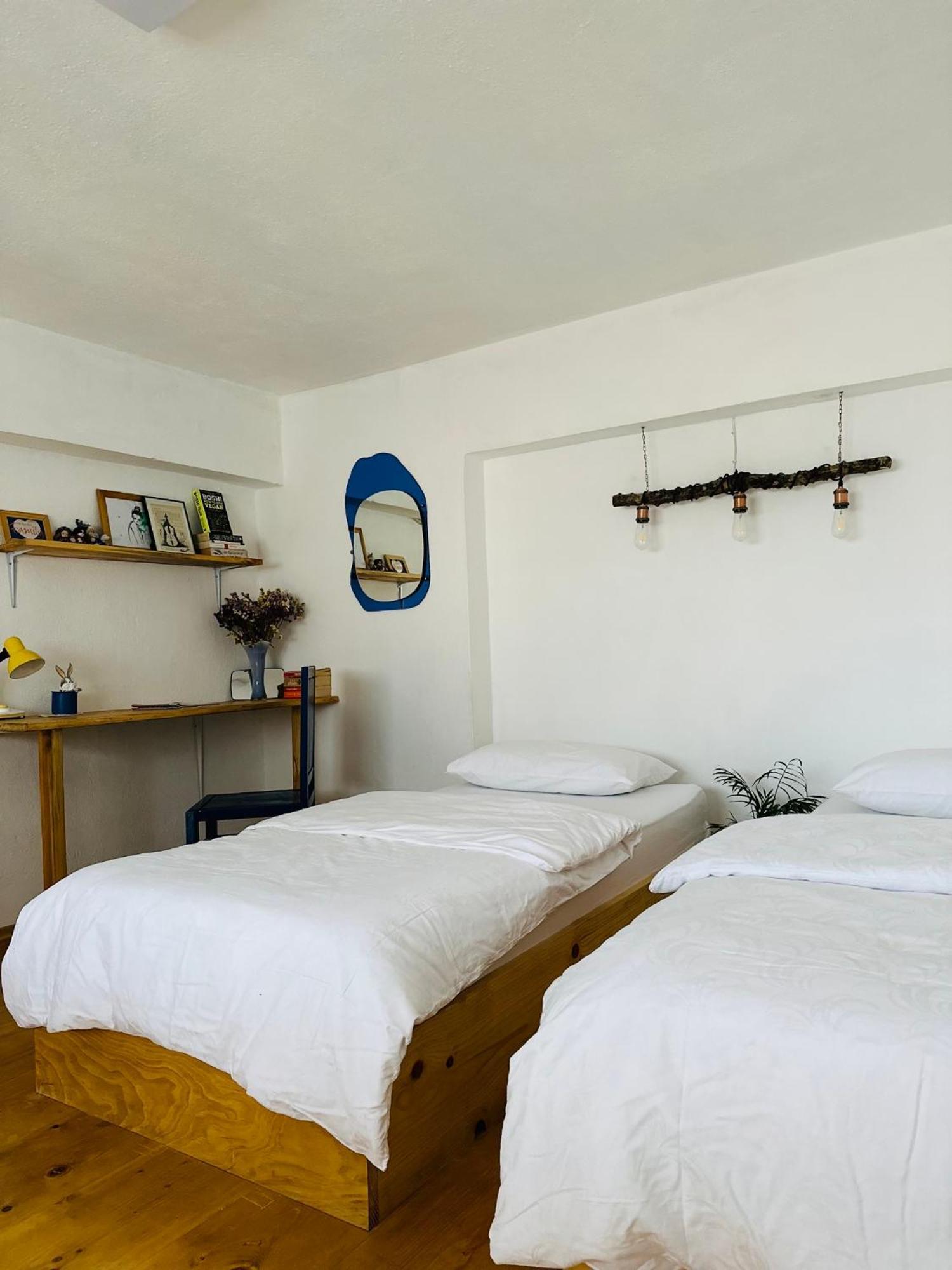 My Wooden Apartments Тирана Екстериор снимка