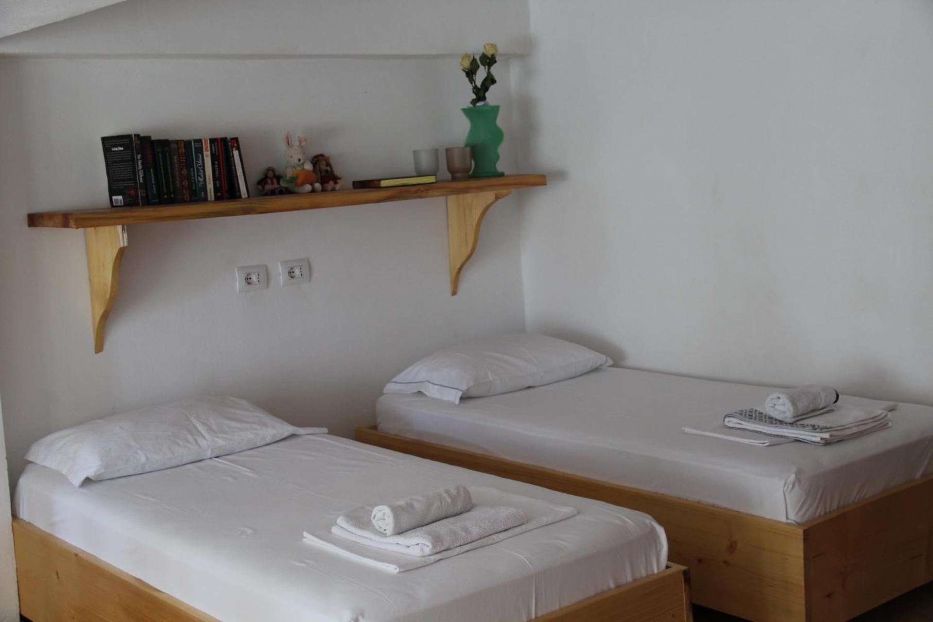 My Wooden Apartments Тирана Екстериор снимка